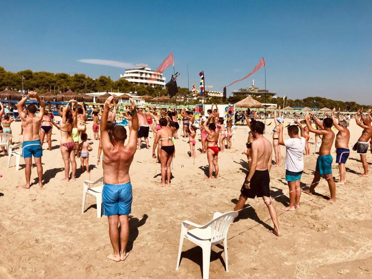 Zenit Hotel Giulianova Eksteriør billede